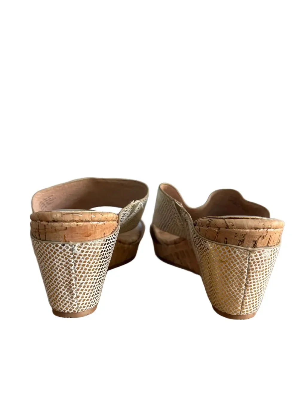 Donald Pliner Gemmy Gold Metallic Lizard Suede Cork Wedge Sandals size 8.5